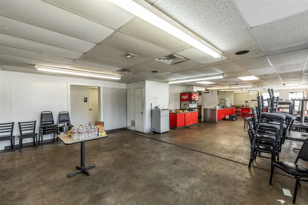 607 Old Temple Road Hewitt, TX 76643