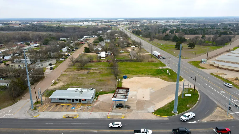 607 Old Temple Road Hewitt, TX 76643