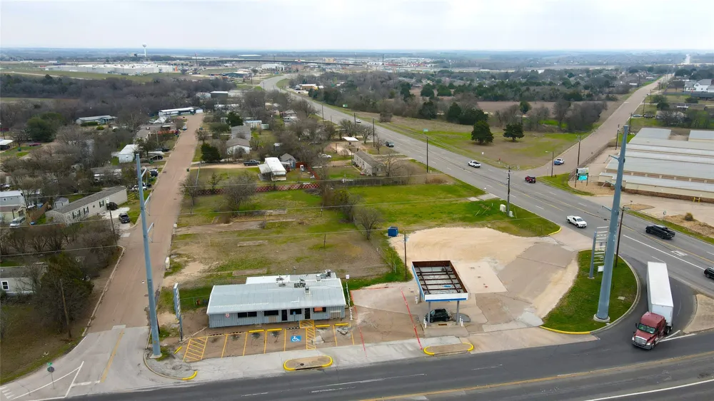 607 Old Temple Road Hewitt, TX 76643