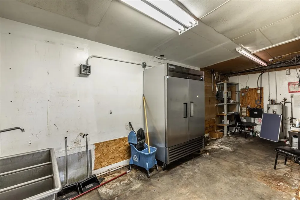 607 Old Temple Road Hewitt, TX 76643
