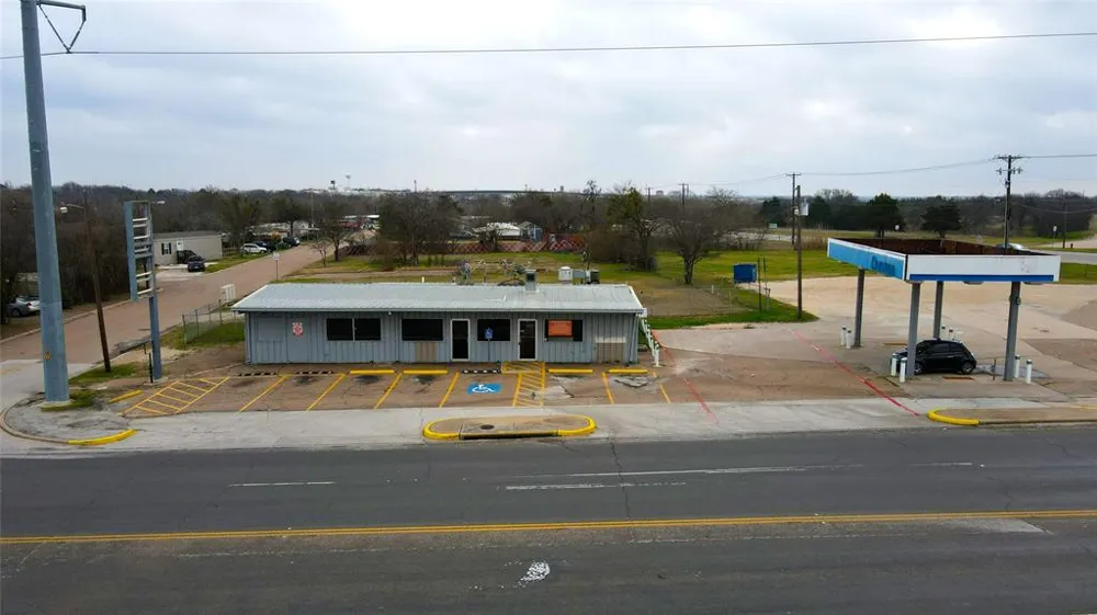 607 Old Temple Road Hewitt, TX 76643