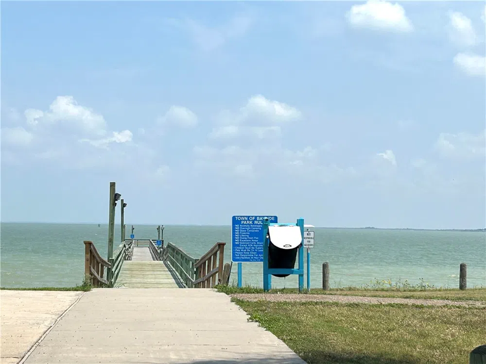 1011 First Street Bayside, TX 78340