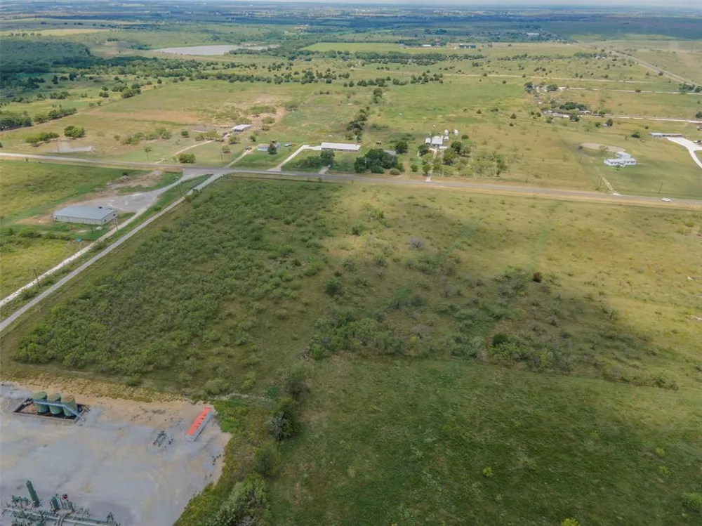 9907 S Fm 157 Road Venus, TX 76084