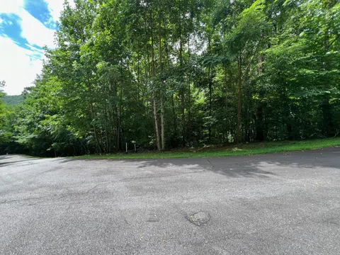 00 Overlook Drive