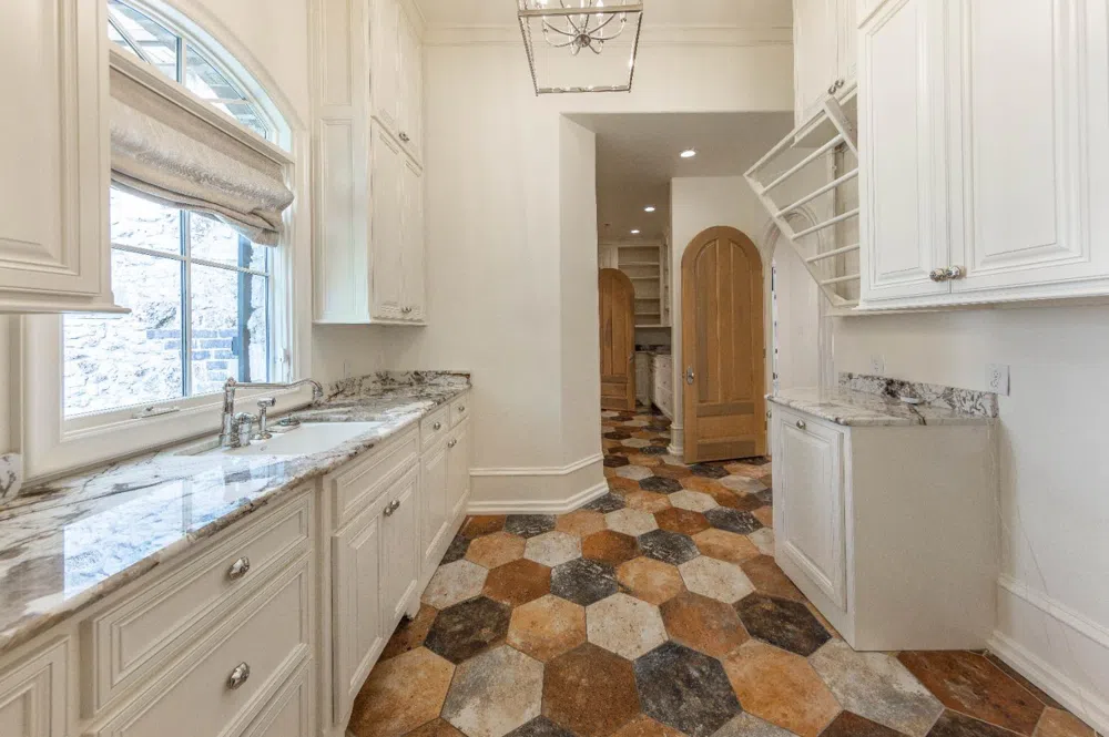 201 Juniper Lamesa, TX 79331