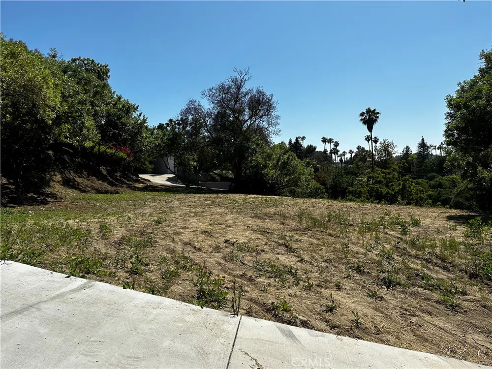 4632 Libbit Avenue Encino, CA 91436