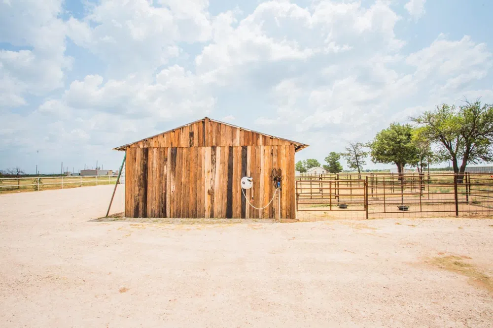 1518 W 15th Street Post, TX 79356