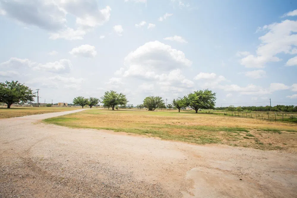 1518 W 15th Street Post, TX 79356