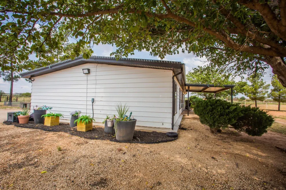 1518 W 15th Street Post, TX 79356