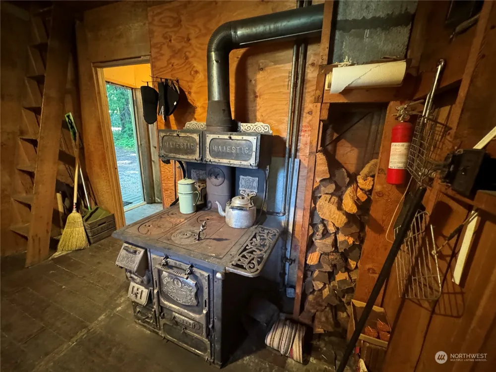 4061 FS RD 4832 Snoqualmie Pass, WA 98068
