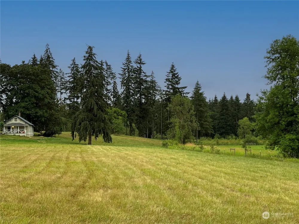 2200 Cooks Hill Road Centralia, WA 98531