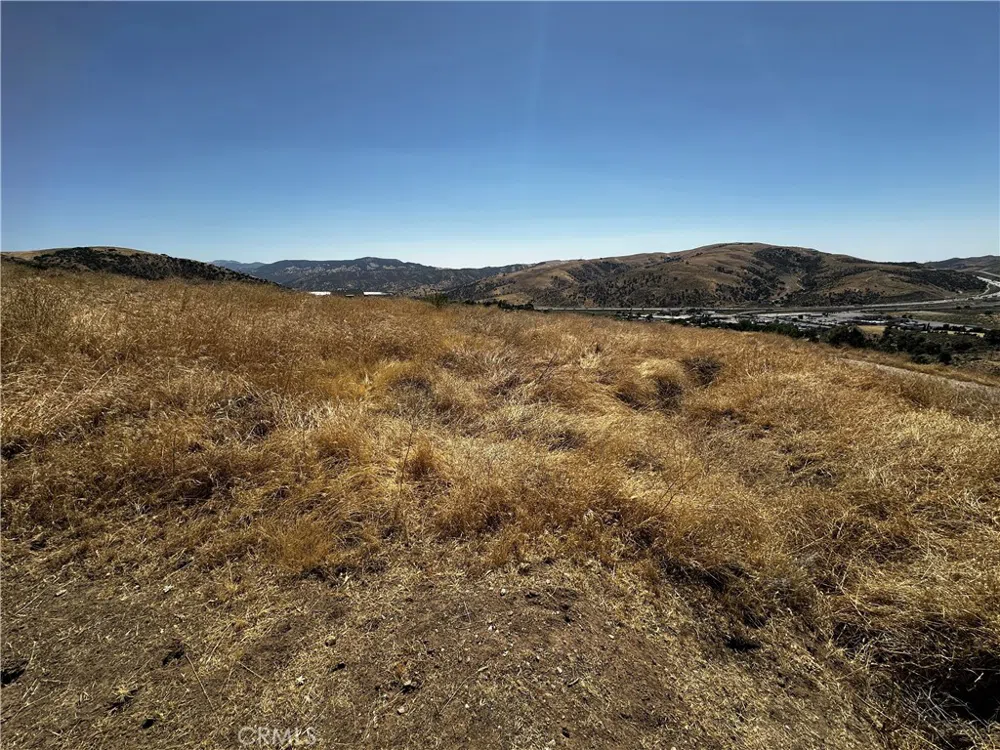 6 Chimney Canyon Road Lebec, CA 93243