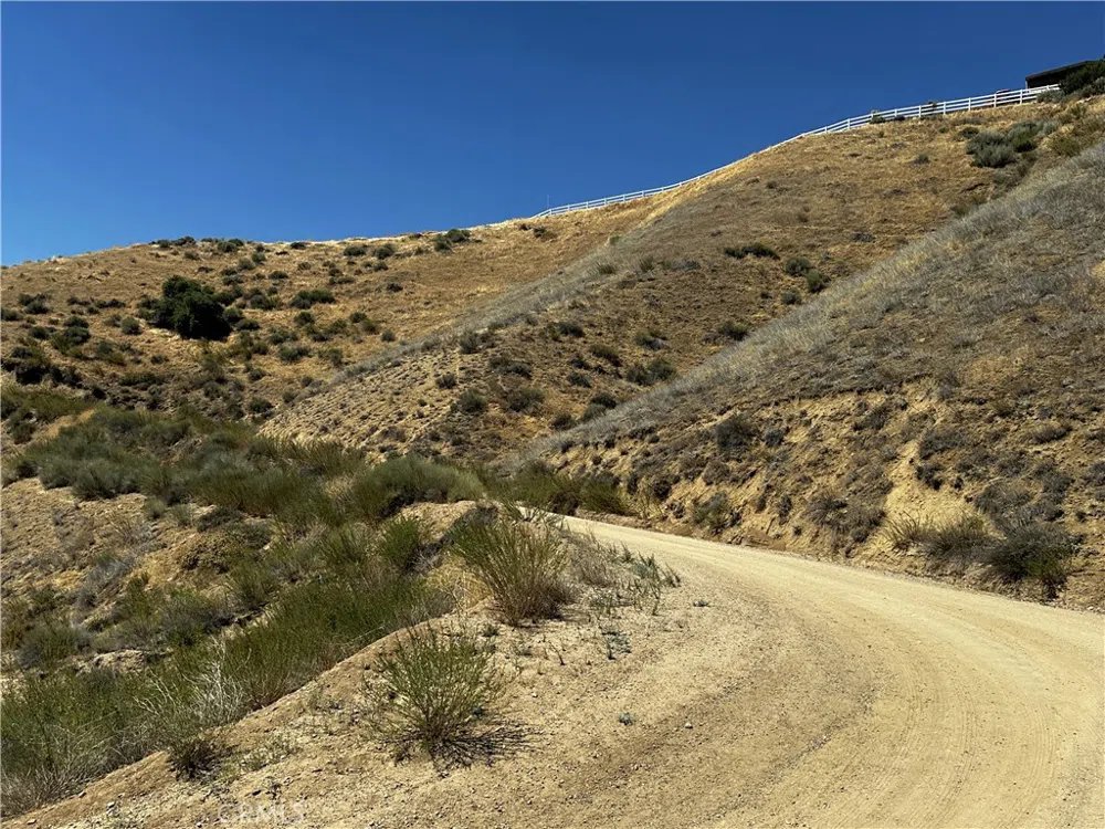 6 Chimney Canyon Road Lebec, CA 93243