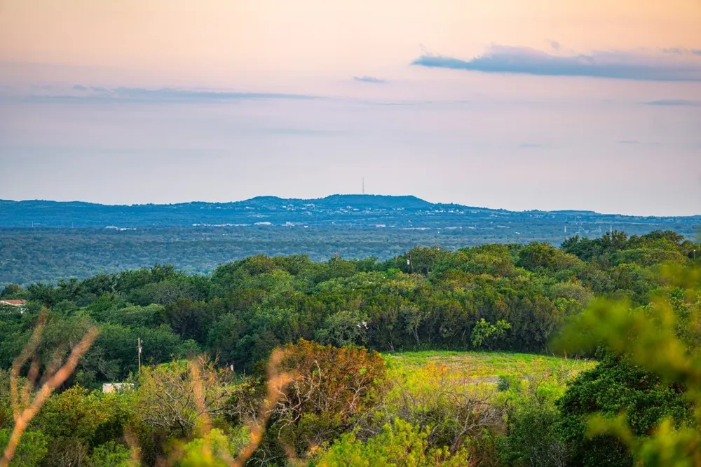 9738 E FM 1431 Marble Falls, TX 78654