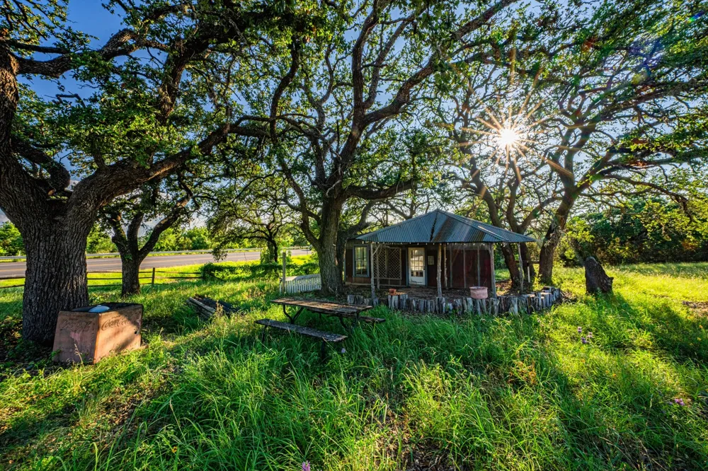 9738 E FM 1431 Marble Falls, TX 78654