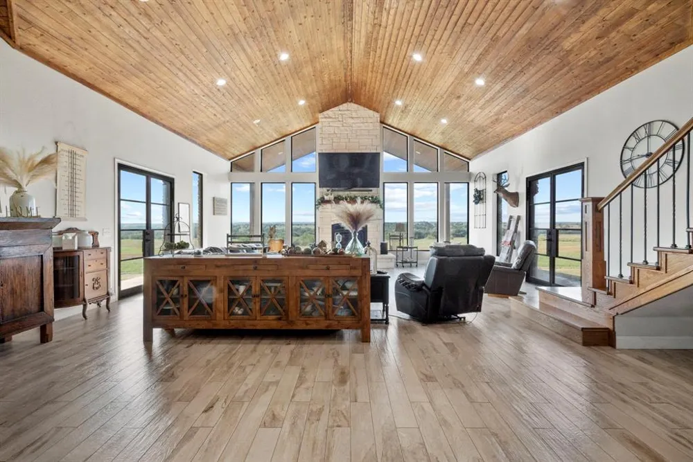 2296 County Road 290 Dublin, TX 76446