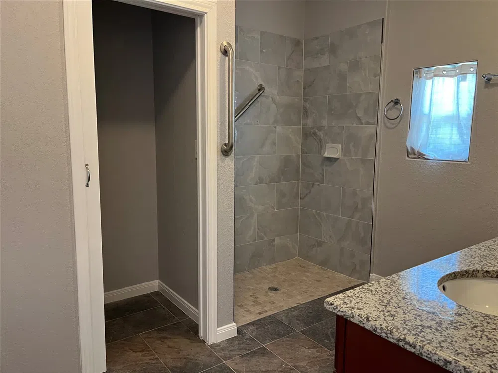 2826 Christian Drive San Antonio, TX 78222