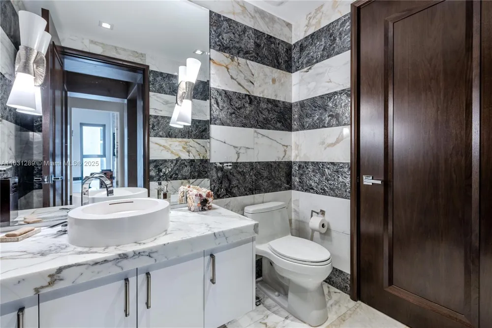 17749 Collins Ave #1802 Sunny Isles Beach, FL 33160
