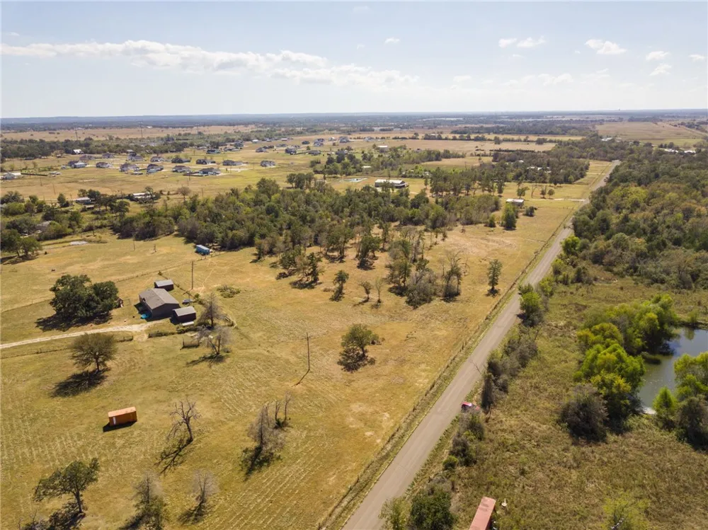 3 County Road 168 Iola, TX 77861