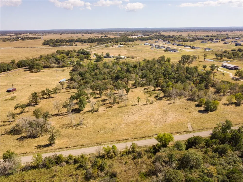 3 County Road 168 Iola, TX 77861