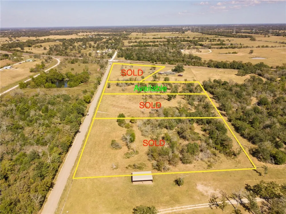 3 County Road 168 Iola, TX 77861