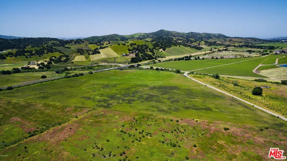 1066 Drum Canyon Lompoc, CA 93436
