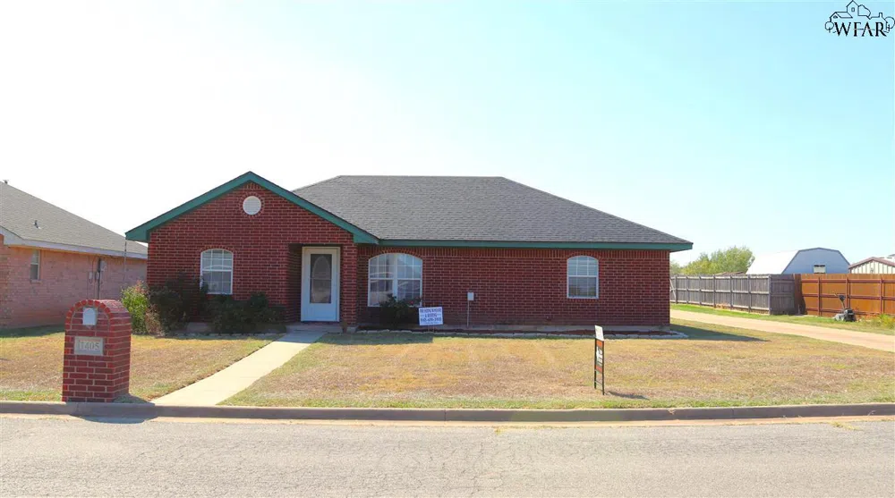 1405 TUMBLEWEED TRAIL