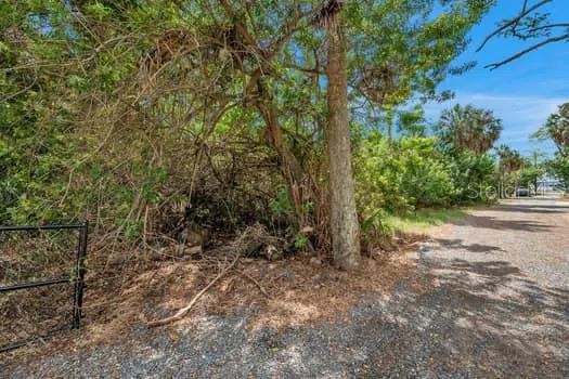 7822 WILMAR COURT Port Richey, FL 34668