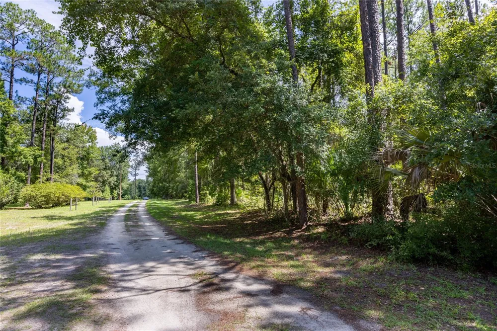 0 SE HAWTHORNE ROAD Hawthorne, FL 32640