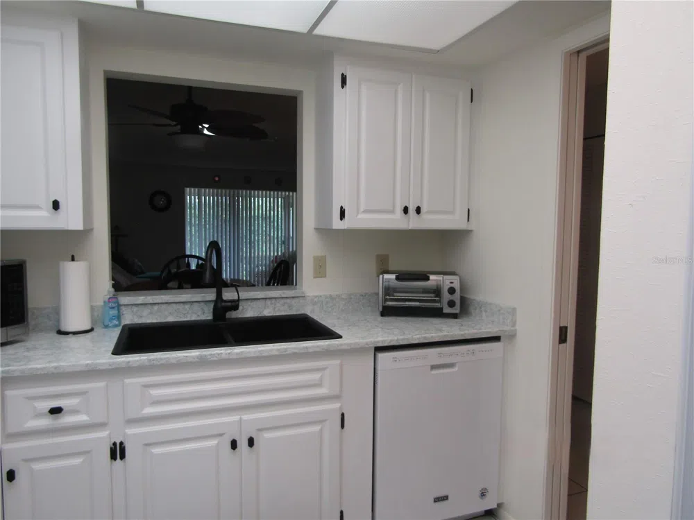 7050 W COUNTRY CLUB DRIVE #10-A Sarasota, FL 34243