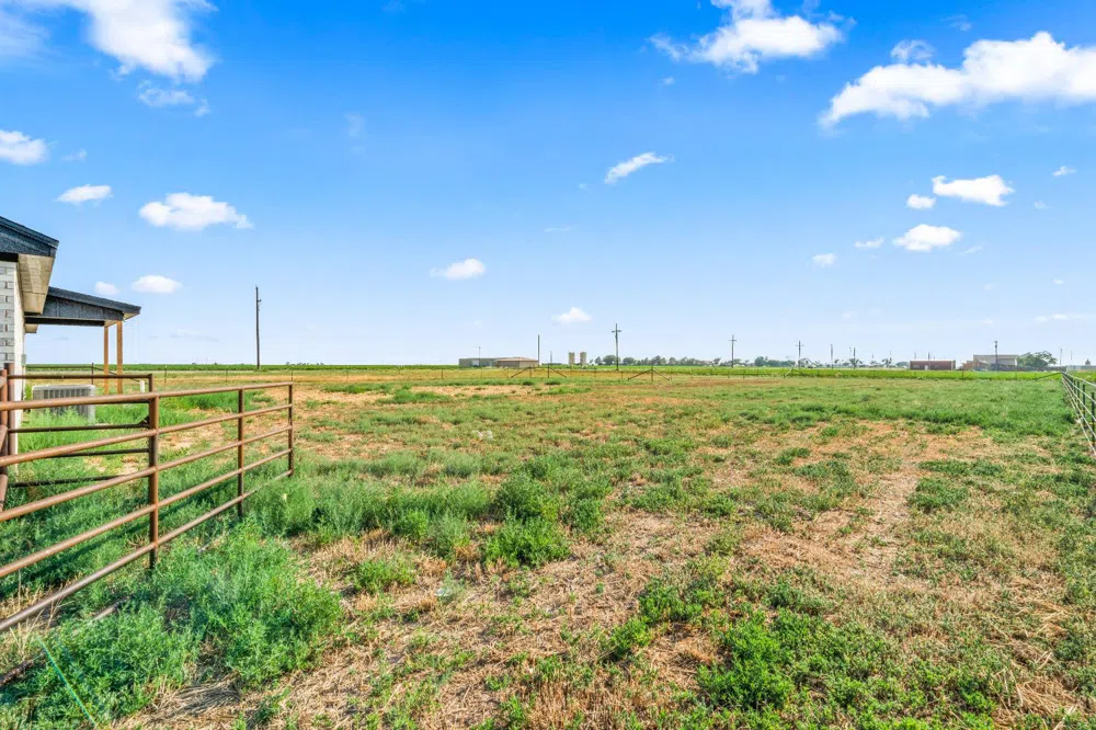 316 FM 789 Slaton, TX 79364