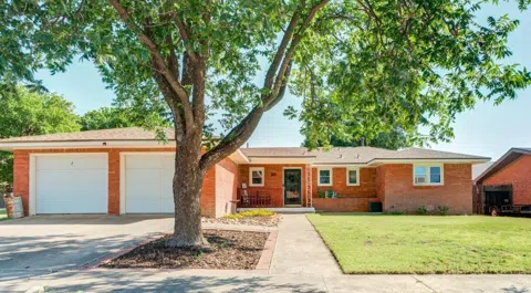 334 W Ave J
