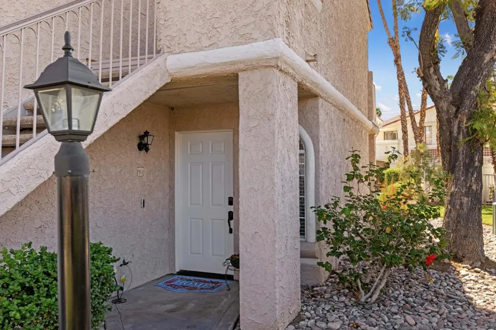500 S Farrell Drive #P101 Palm Springs, CA 92264