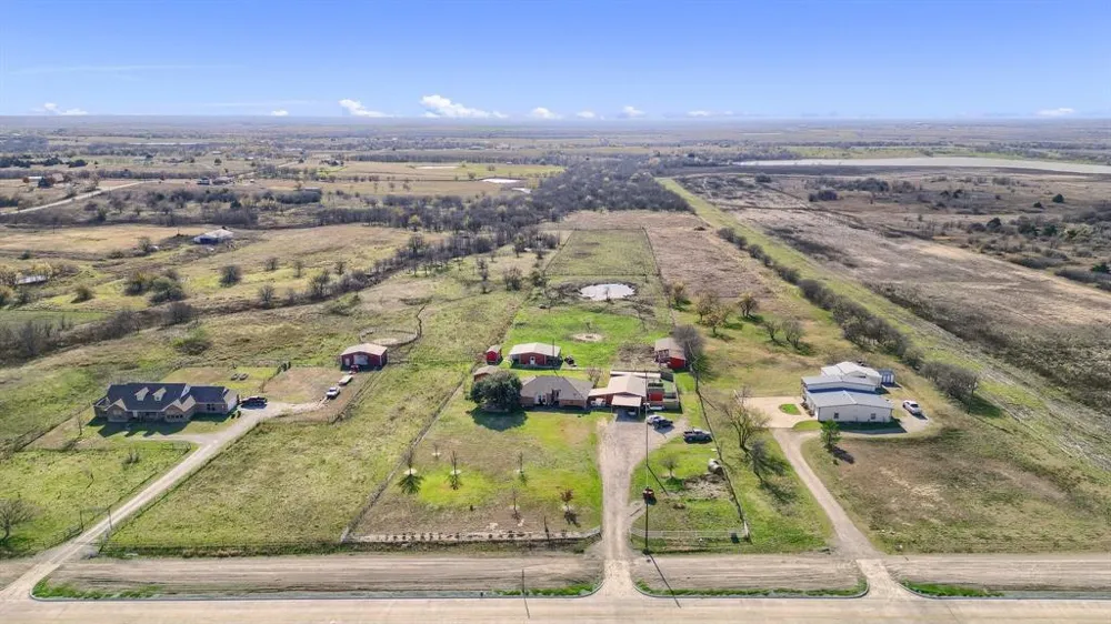 2700 W J Fred Smith Parkway Celina, TX 75009