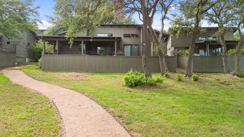 2113 Barbaro Way #15