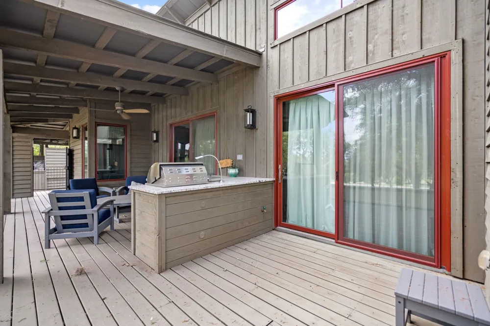 2113 Barbaro Way #15 Spicewood, TX 78669
