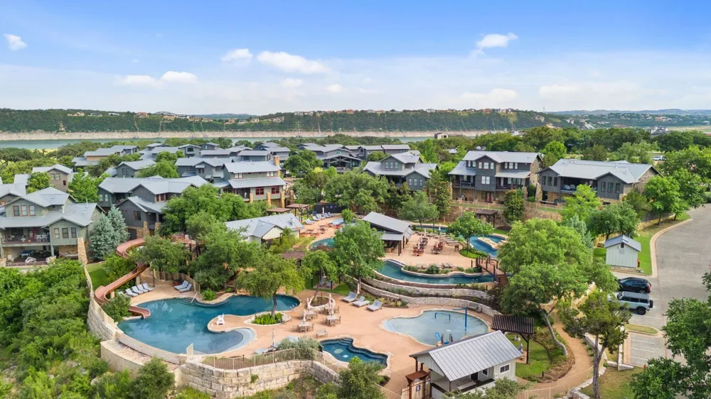 2113 Barbaro Way #15 Spicewood, TX 78669