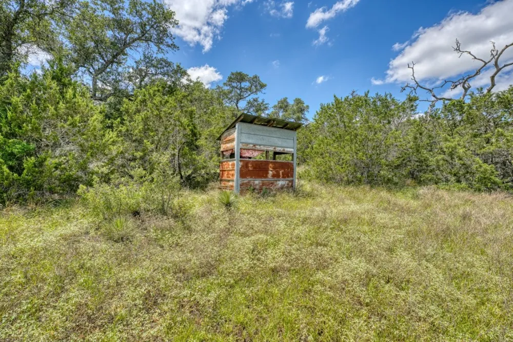691 Grape Creek Road Johnson City, TX 78636