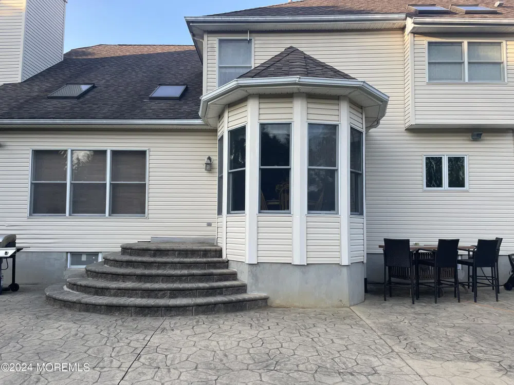170 Palisade Drive Freehold, NJ 07728