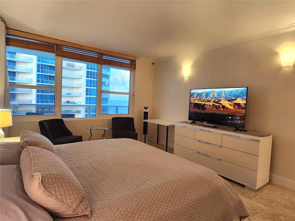 3505 S Ocean Dr #1409 Hollywood, FL 33019