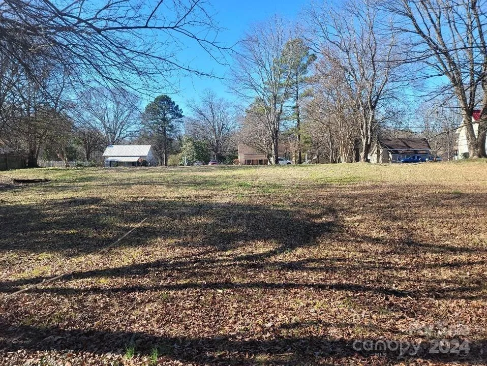 19512 Meridian Street Cornelius, NC 28031
