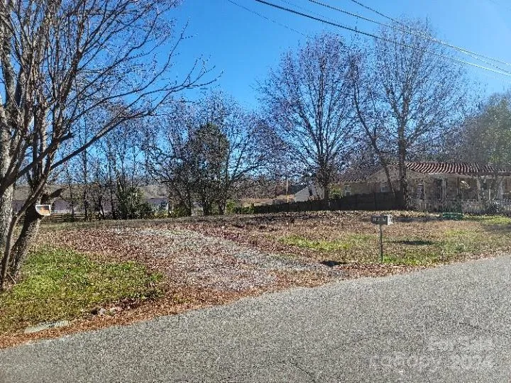 19512 Meridian Street Cornelius, NC 28031
