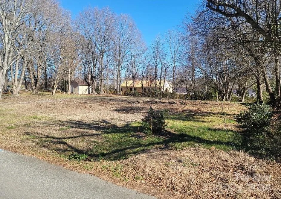 19512 Meridian Street Cornelius, NC 28031