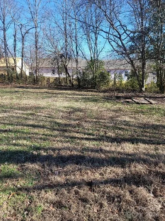 19512 Meridian Street Cornelius, NC 28031