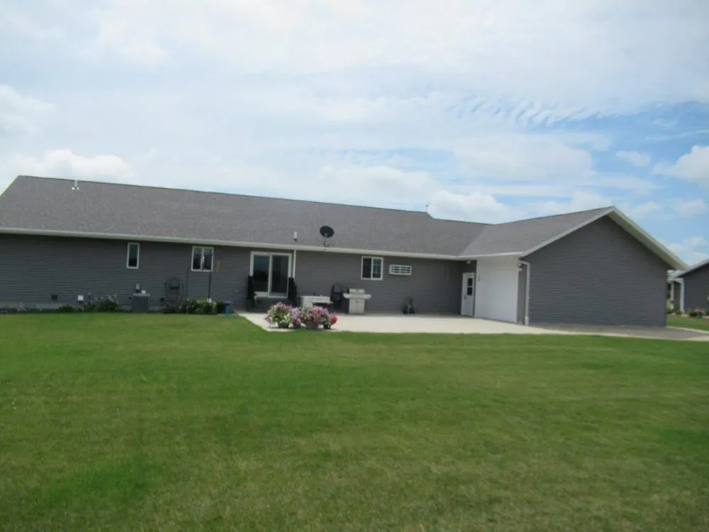 510 Hill Crest Street Edgerton, MN 56128