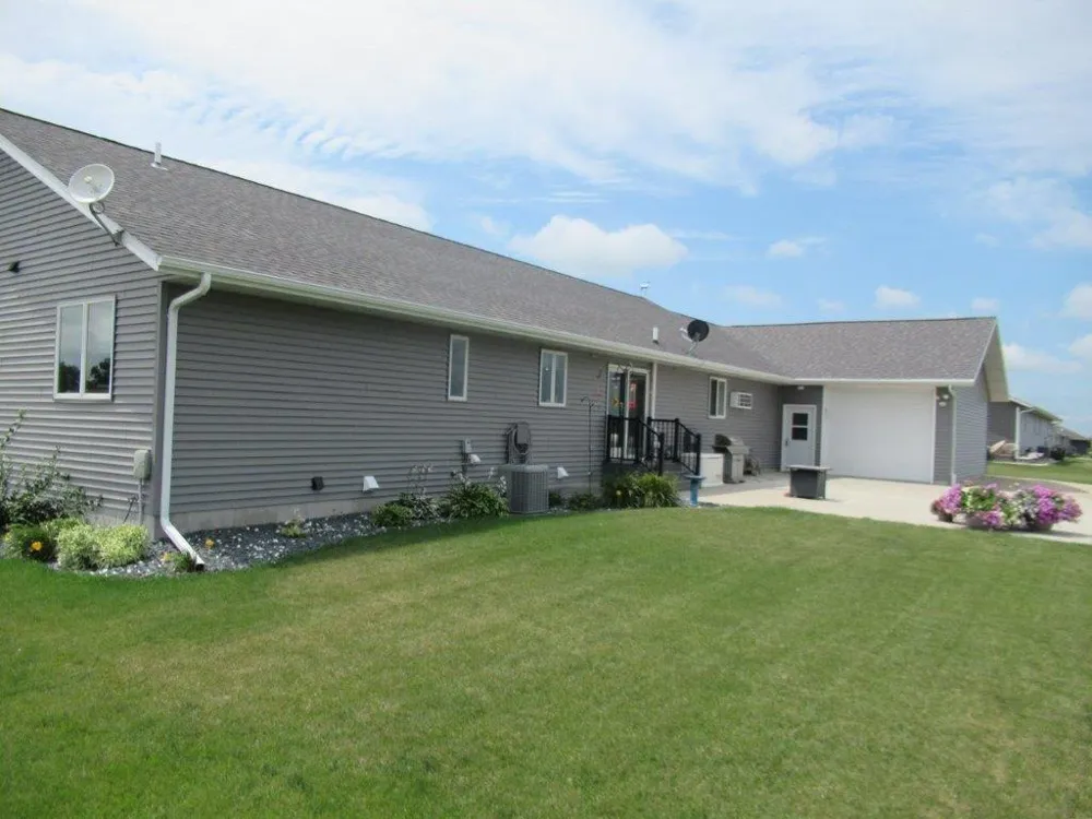 510 Hill Crest Street Edgerton, MN 56128