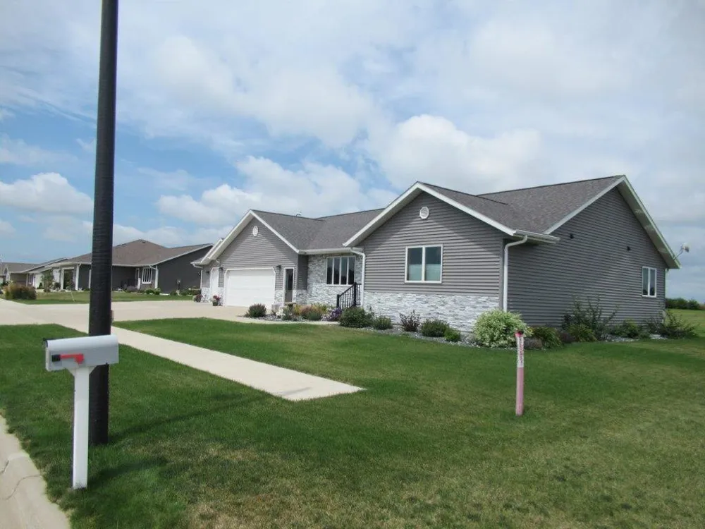 510 Hill Crest Street Edgerton, MN 56128