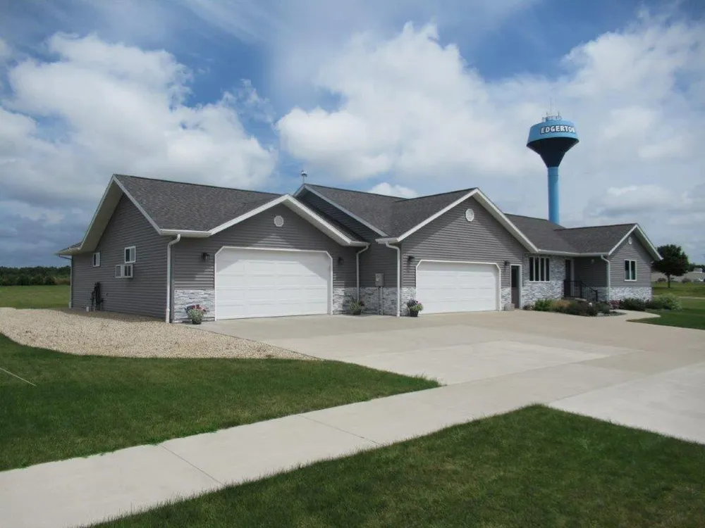 510 Hill Crest Street Edgerton, MN 56128