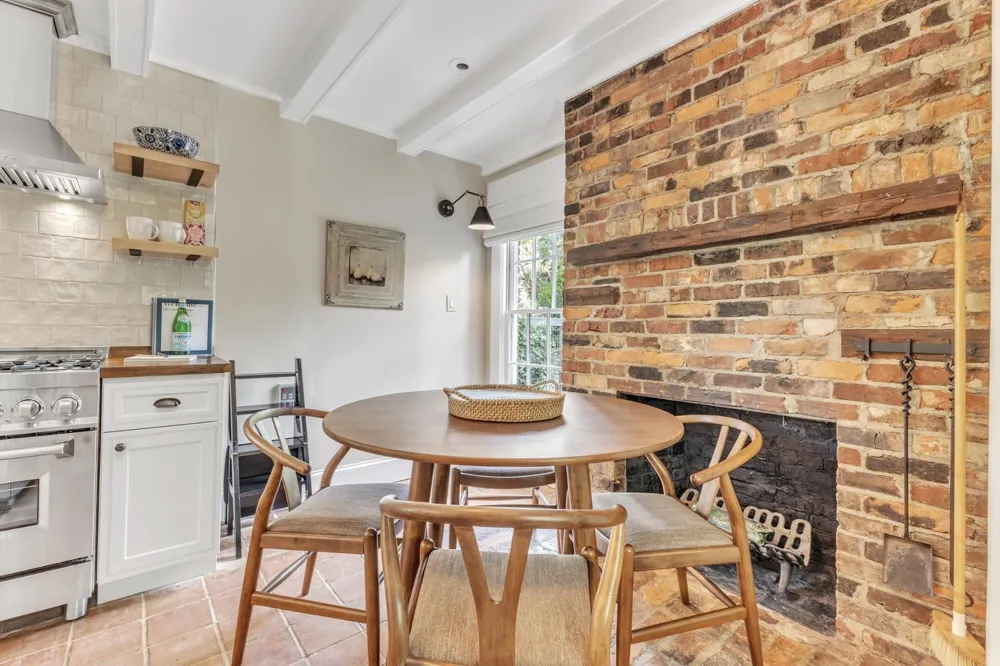 225 E Corbin Street Hillsborough, NC 27278