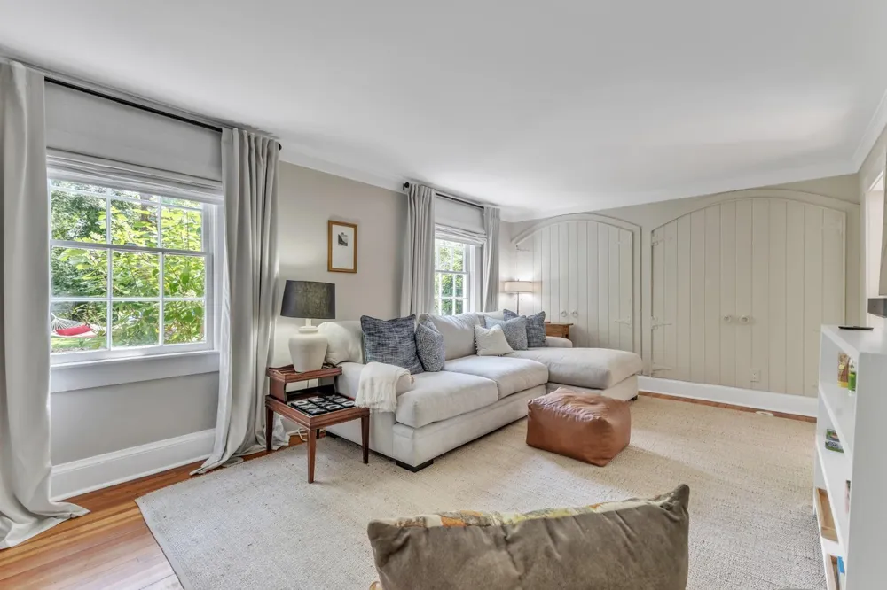 225 E Corbin Street Hillsborough, NC 27278